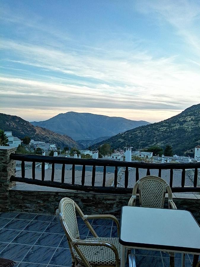 Hostal Ruta De Las Nieves Капилейра Екстериор снимка