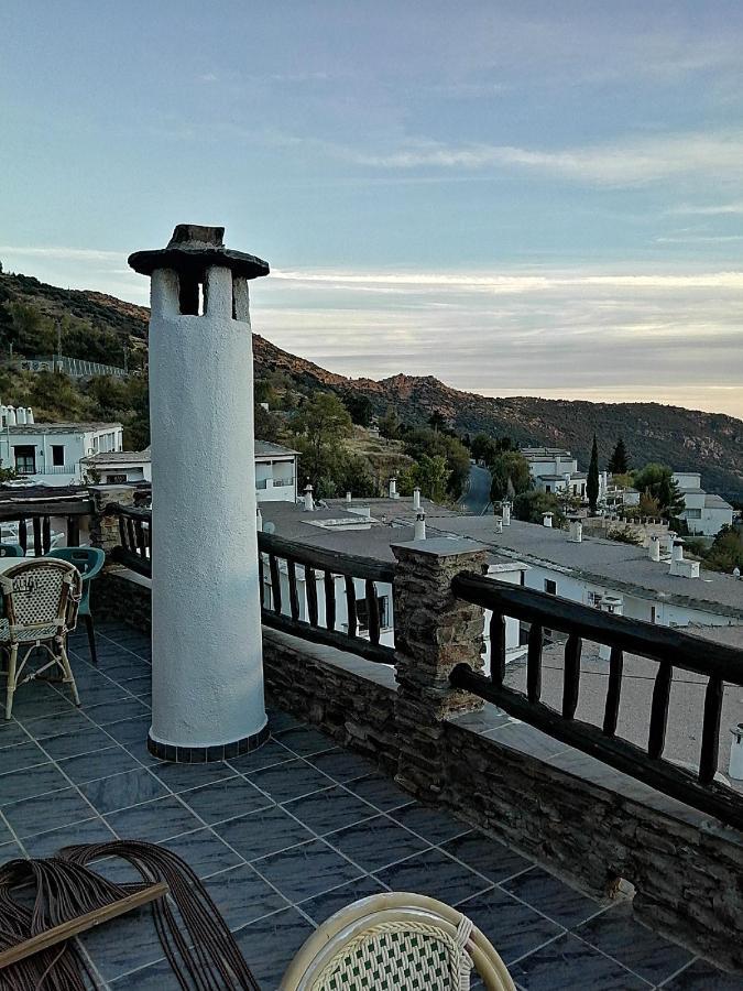 Hostal Ruta De Las Nieves Капилейра Екстериор снимка