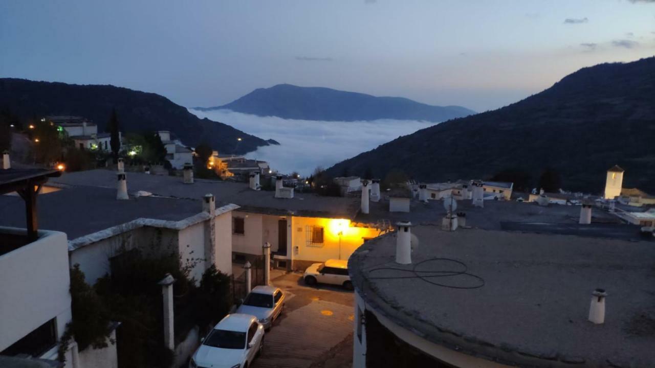 Hostal Ruta De Las Nieves Капилейра Екстериор снимка